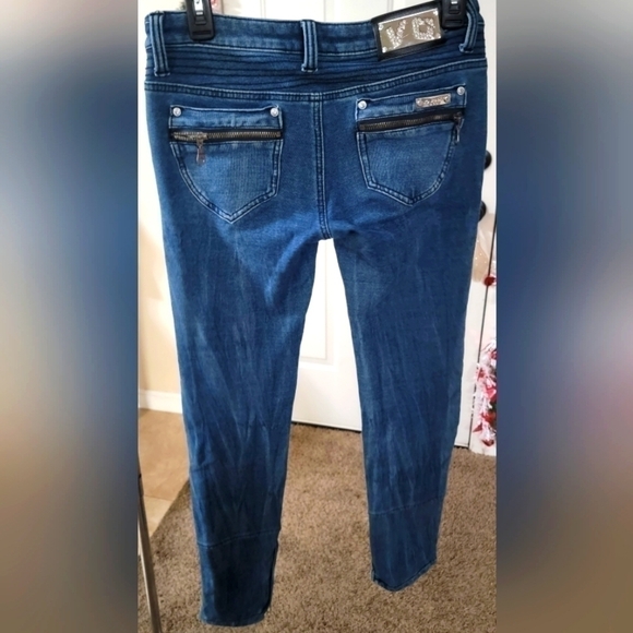 π
Ίvirgin only Jeans - Picture 2 of 8